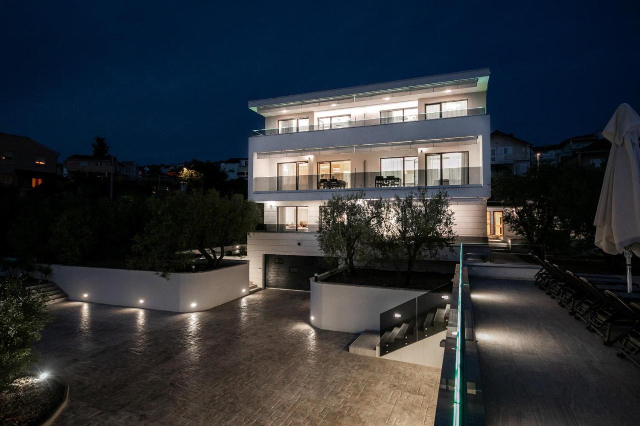 אוקרוג גורניי Villa Dora מראה חיצוני תמונה