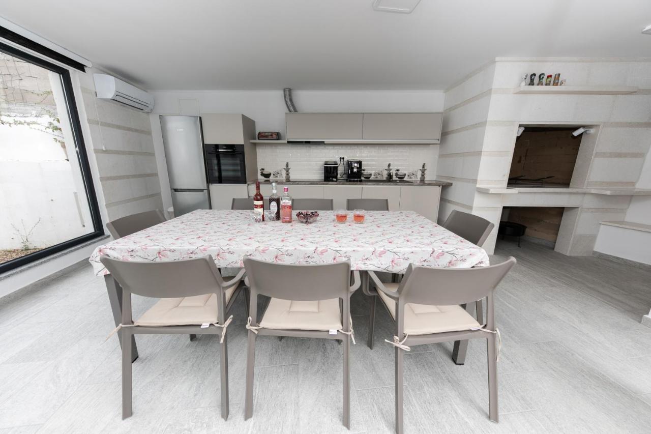 אוקרוג גורניי Villa Dora מראה חיצוני תמונה