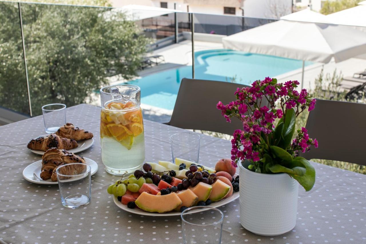 אוקרוג גורניי Villa Dora מראה חיצוני תמונה